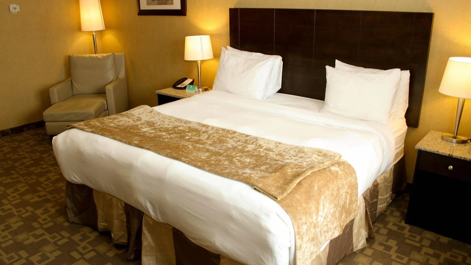 Hotel Best Western Plus South Edmonton Inn & Suites