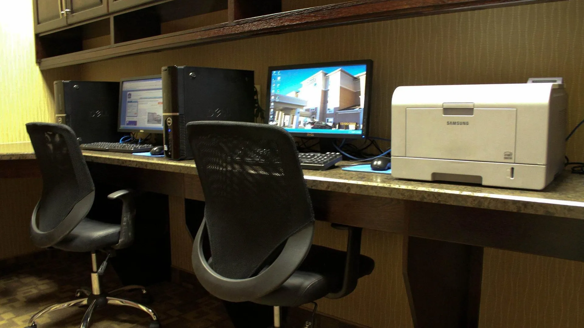 Best Western Plus South Edmonton Inn&Suites 3*,